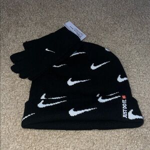 Nike Black and White Logo Beanie and Gloves